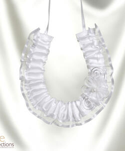 Satin with organza horseshoe