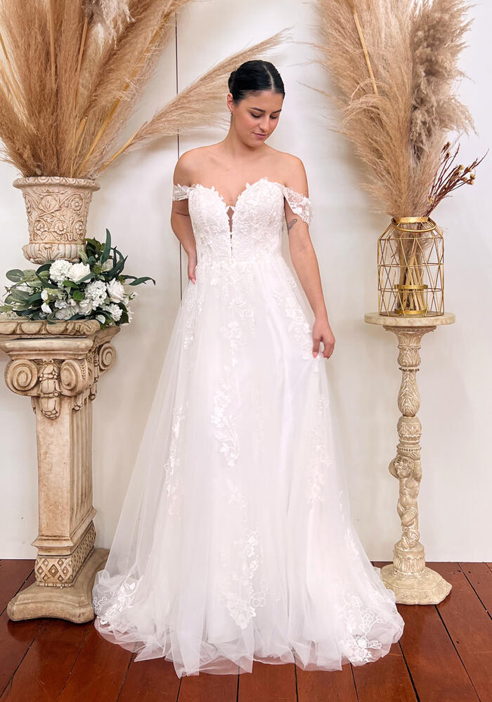 Forget Me Knot Amaia | Wedding Dress New Zealand