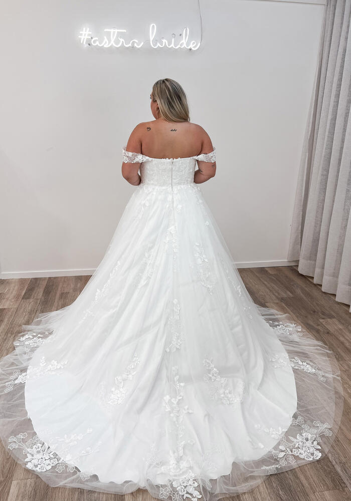 Forget Me Knot Amaia | Wedding Dress New Zealand