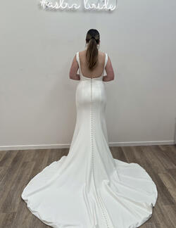 Forget Me Knot Berlin | Wedding Dress New Zealand