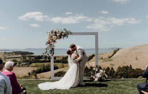 Romantic Outdoor Wedding at Kauri Bay