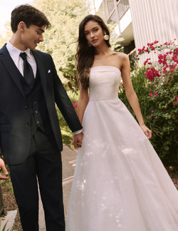 Rebecca Ingram Elizabeth Wedding Dress