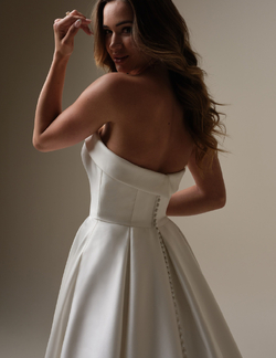 Rebecca Ingram Elizabeth Marie Wedding Dress