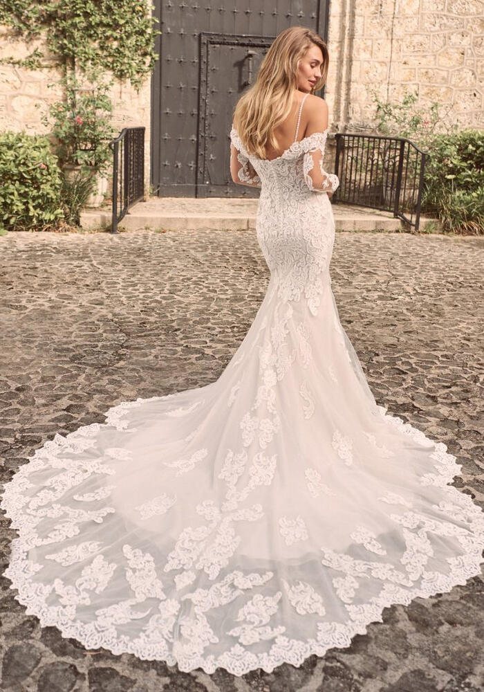Maggie Sottero Fiona Wedding Dress
