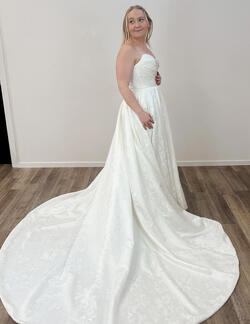 Forget Me Knot Genoa | Wedding Dress New Zealand