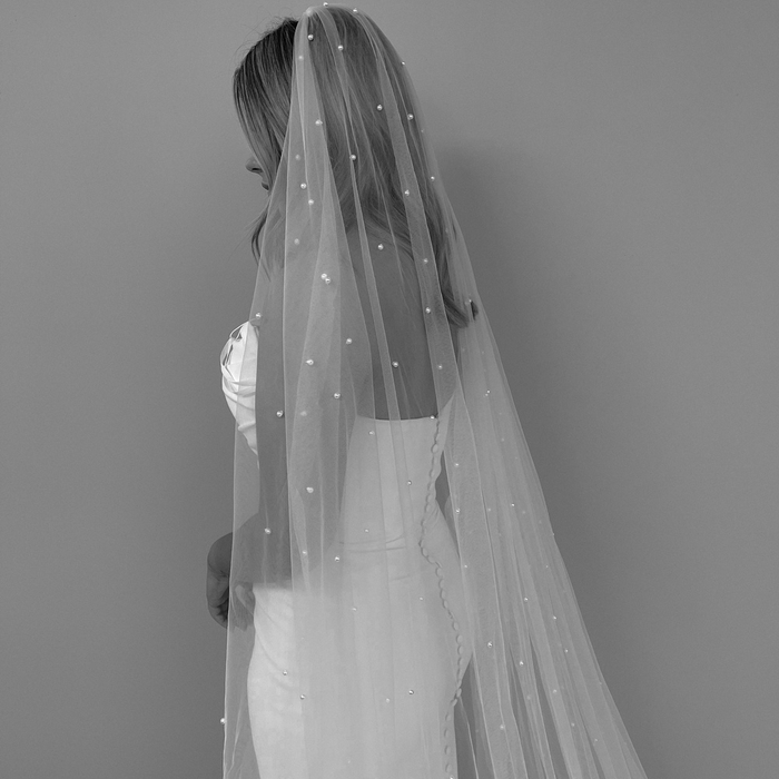 Scattered Pearls 120"