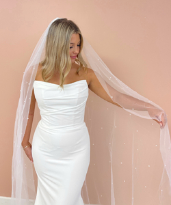 Scattered pearls 120