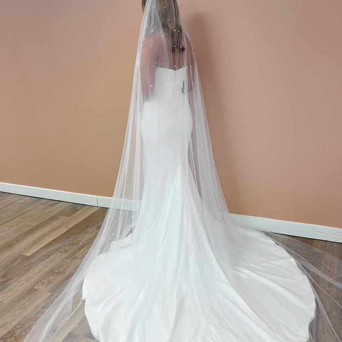 Scattered Pearls 120"