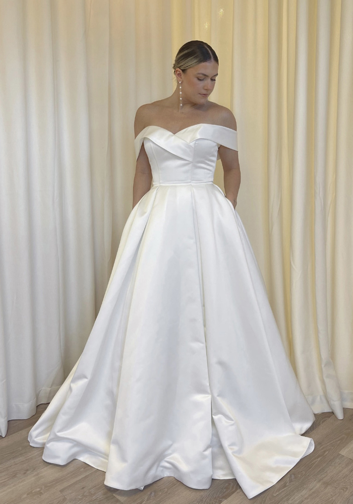 Forget Me Knot Isabel