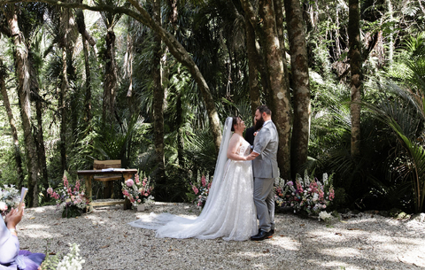 Lovely Estate Wedding at Bridgewater Estate