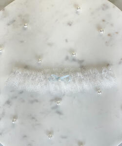 Chantilly lace garter