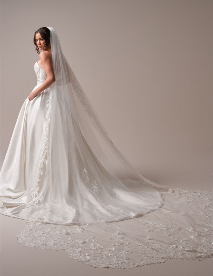 Maggie Sottero Maureen Wedding Dress