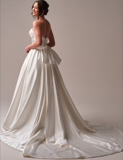 Maggie Sottero Maureen Wedding Dress