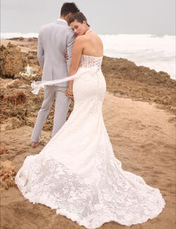 Maggie Sottero Meredith Wedding Dress
