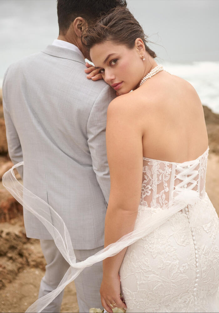 Maggie Sottero Meredith Wedding Dress