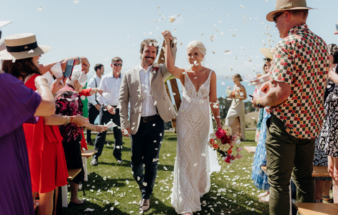 Relaxed and Fun Wedding in Raglan