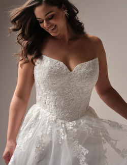 Rebecca Ingram Paige Wedding Dress