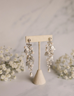 Leaf and pearl earrings