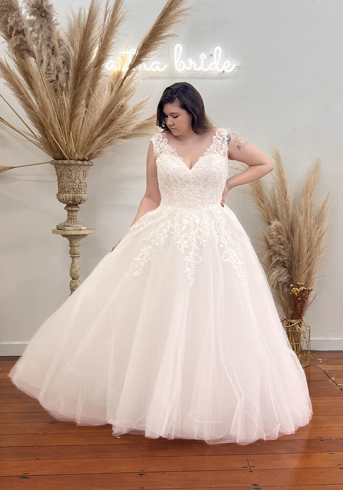 Forget Me Knot Pieter | Wedding Dress New Zealand