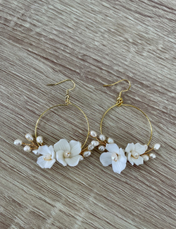 Pearl hoops