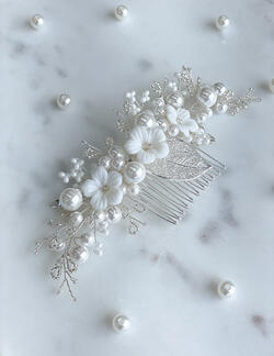 Pearl and porcelain