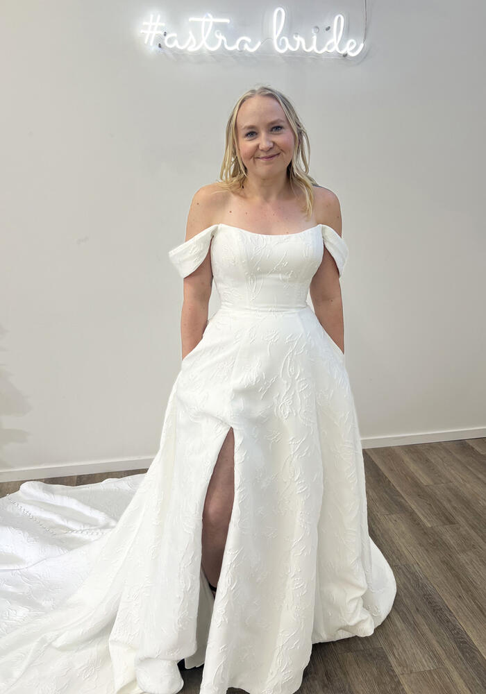 Forget Me Knot Singapore (Brocade)