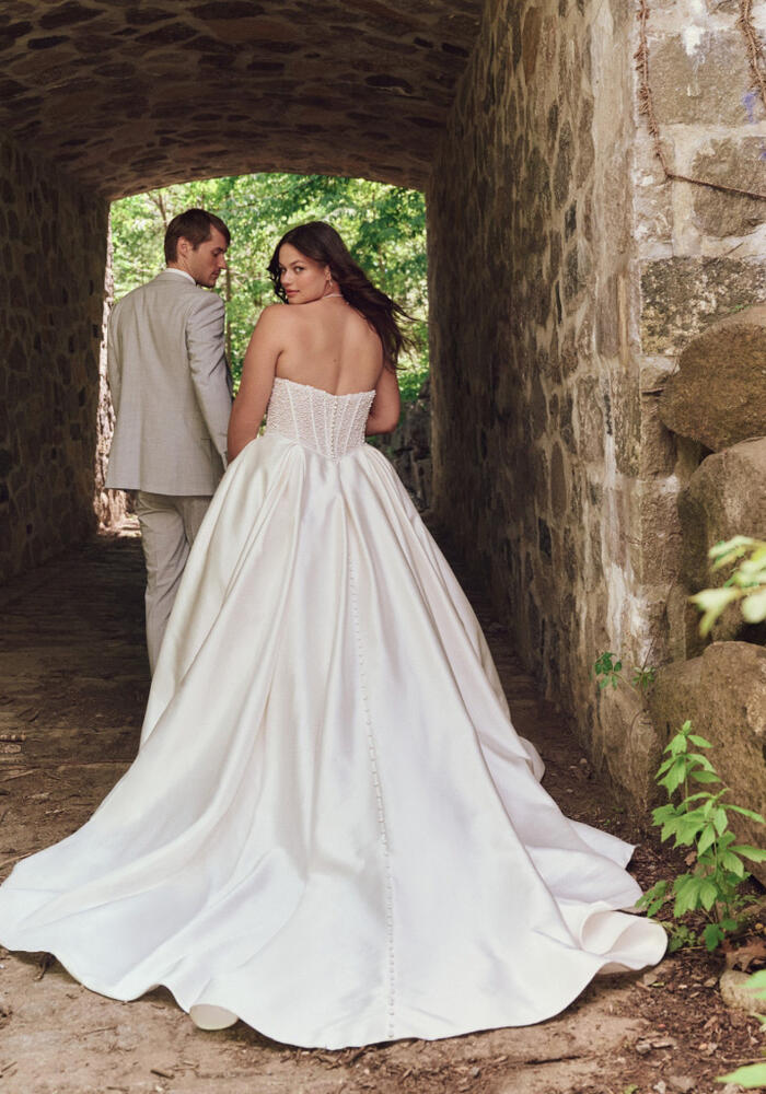 Maggie Sottero Tina Wedding Dress