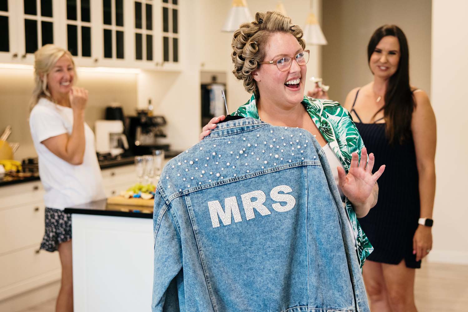 Sunny Auckland Lodge Wedding