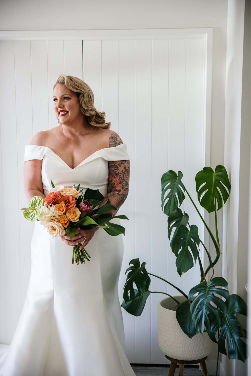 Sunny Auckland Lodge Wedding