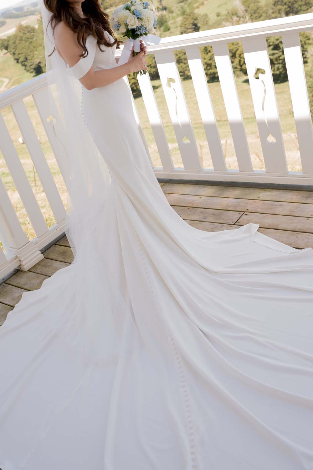 Elegant Outdoor Wedding at Hedges Estate