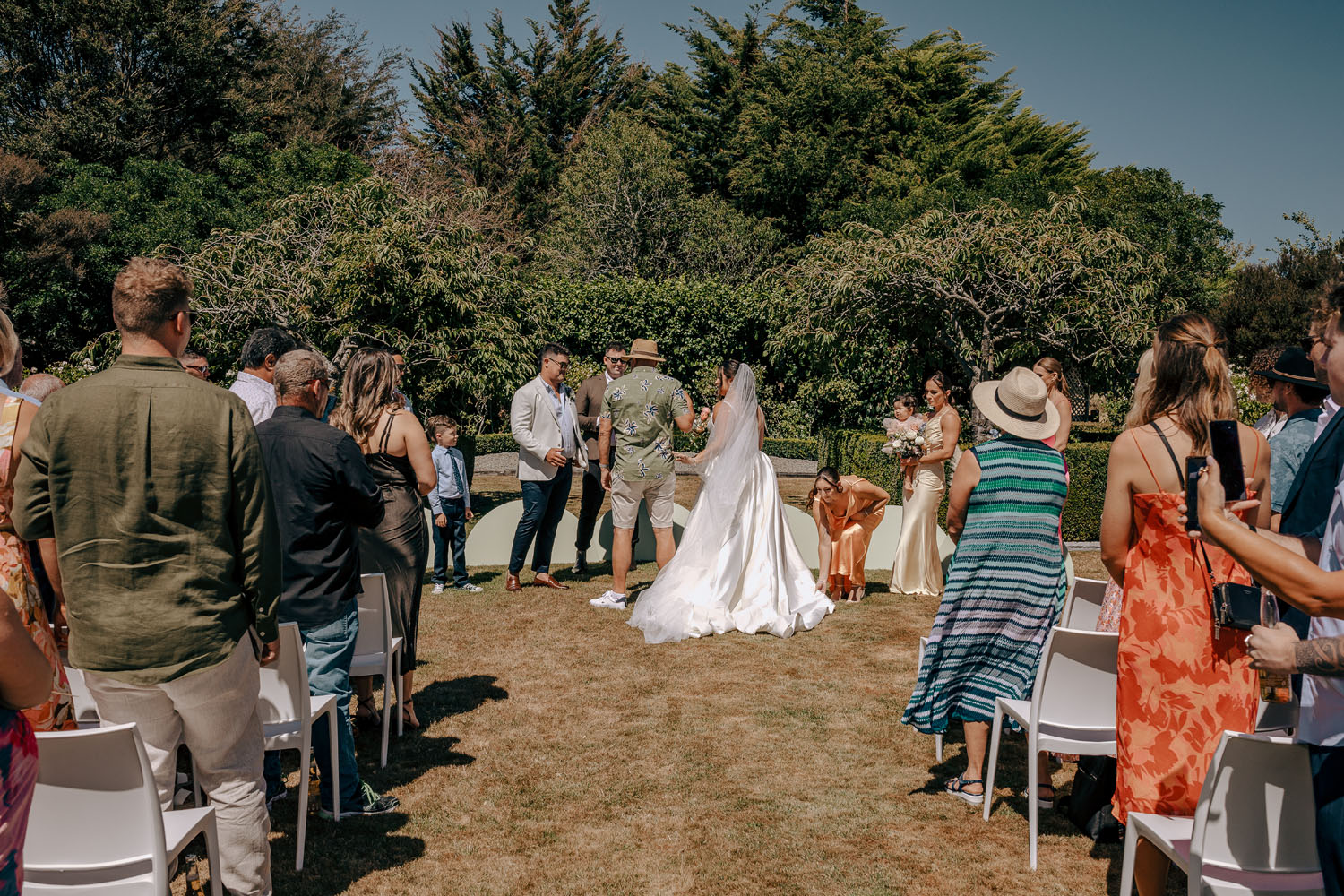 Sunny Summer Country Wedding at Brackenridge