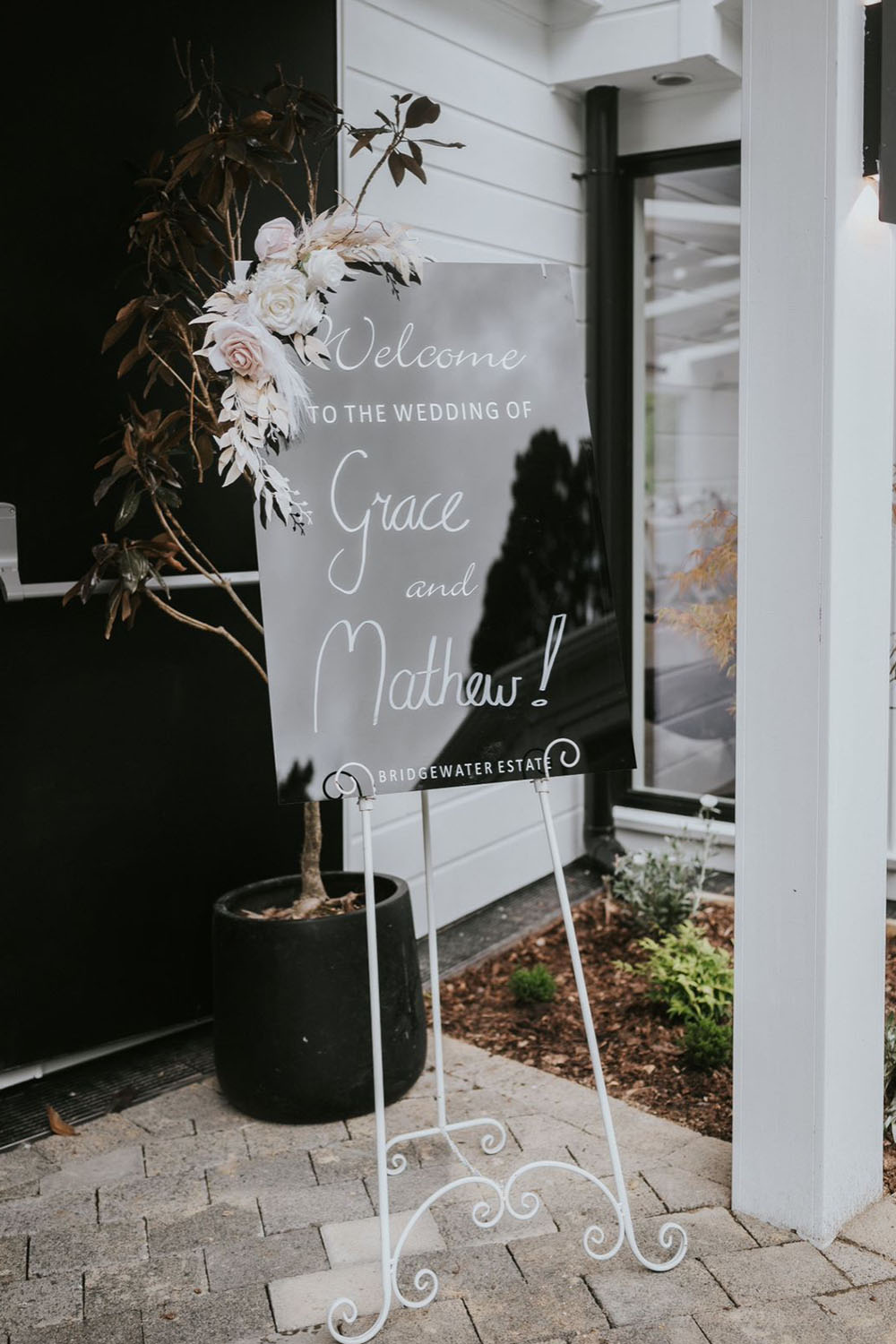 Heartwarming Estate Wedding at Bridgewater