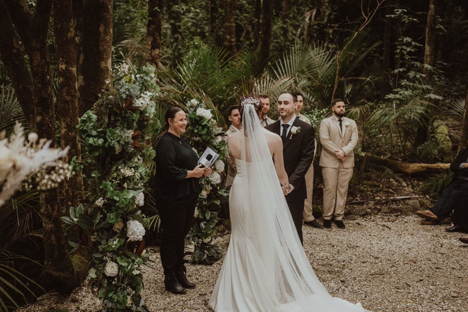 Heartwarming Estate Wedding at Bridgewater