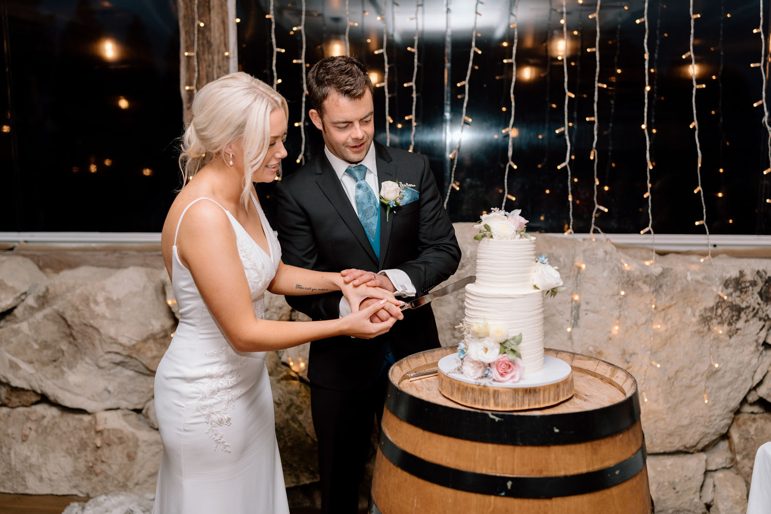Rustic Barn Wedding in Waikato