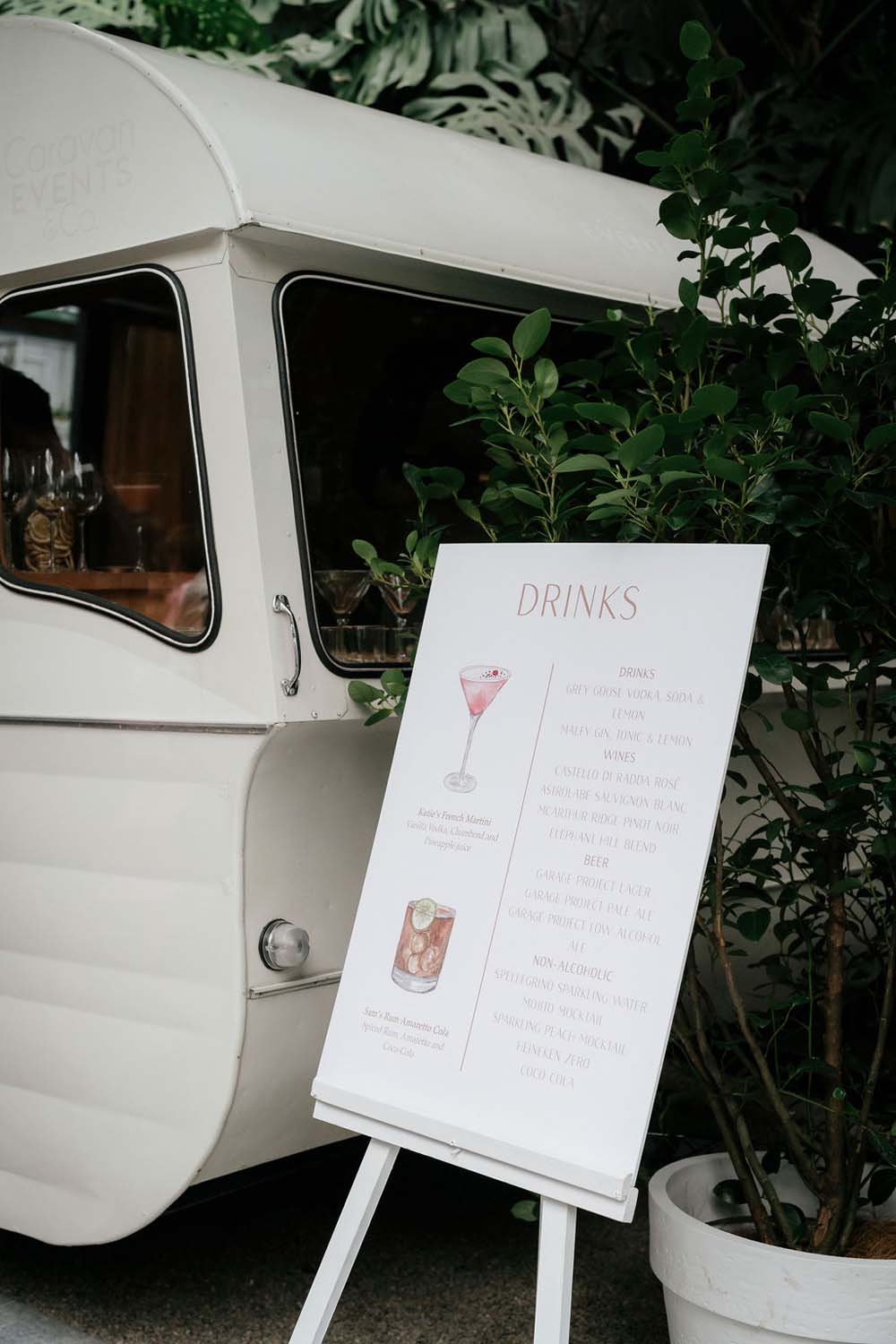 Katie + Sam: A City Wedding