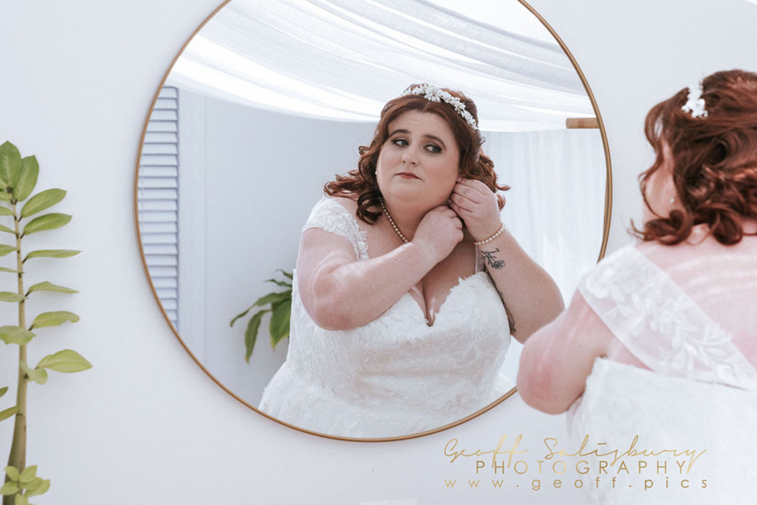 Intimate Beach Wedding at Muriwai