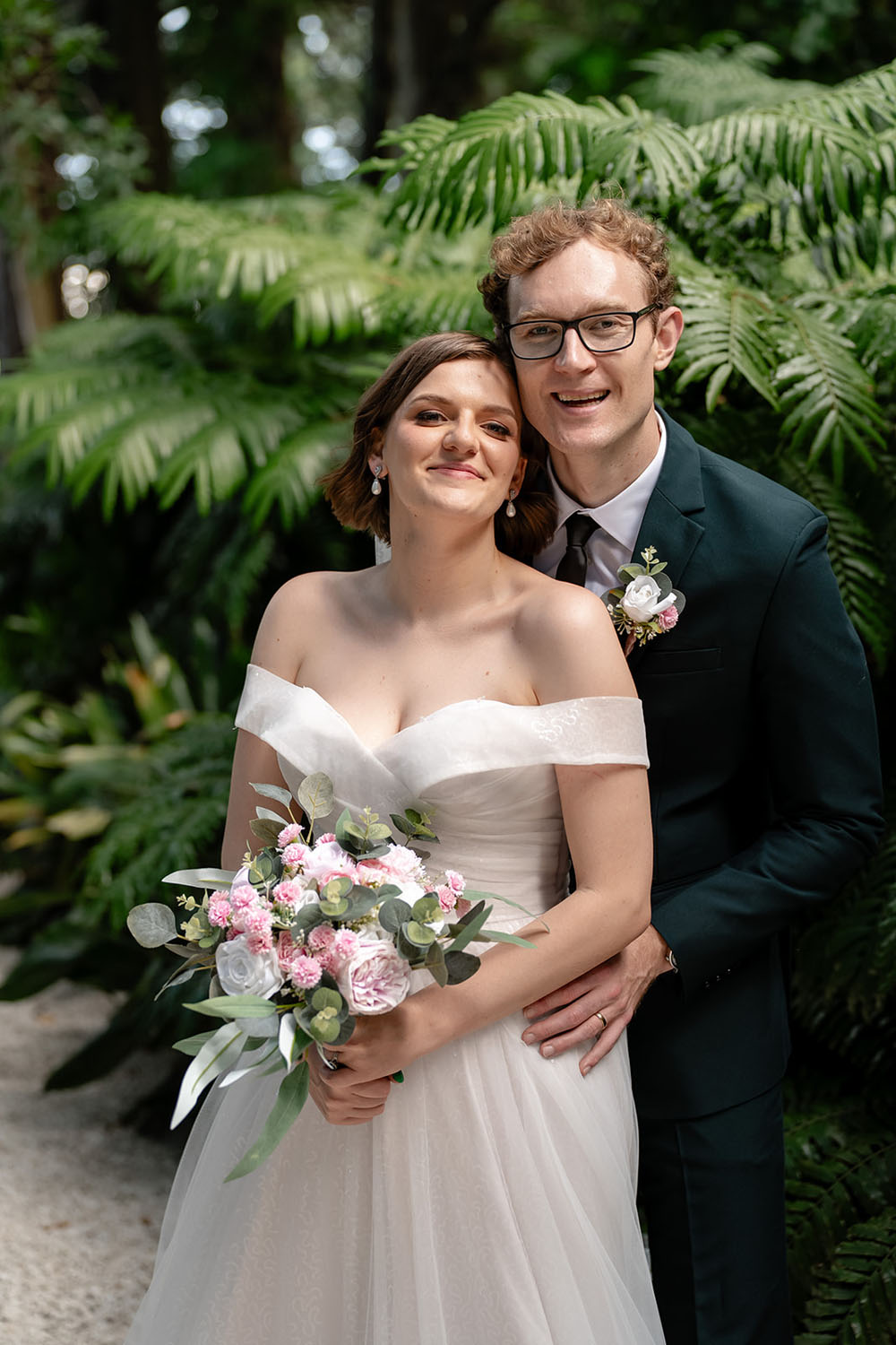 Lively Wedding in Tauranga