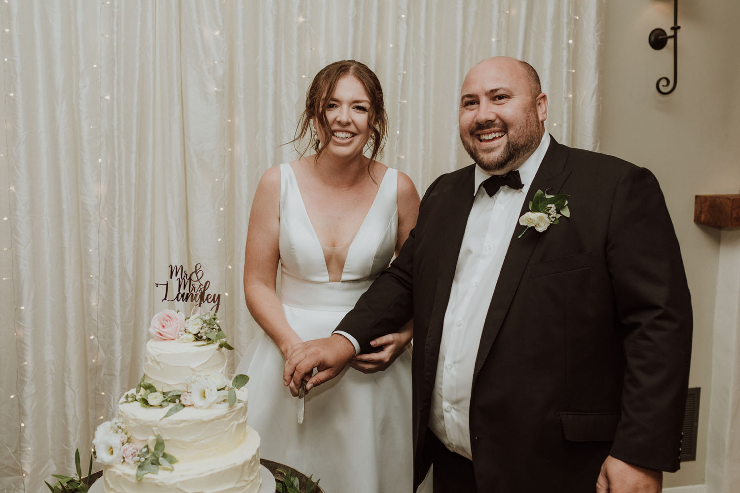 Cheerful Country Wedding in Martinborough