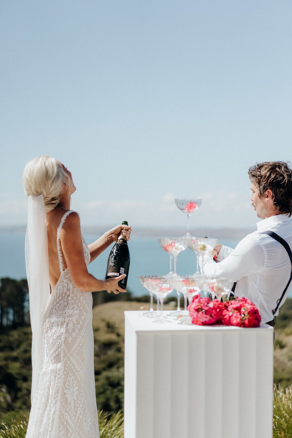 Relaxed and Fun Wedding in Raglan 
