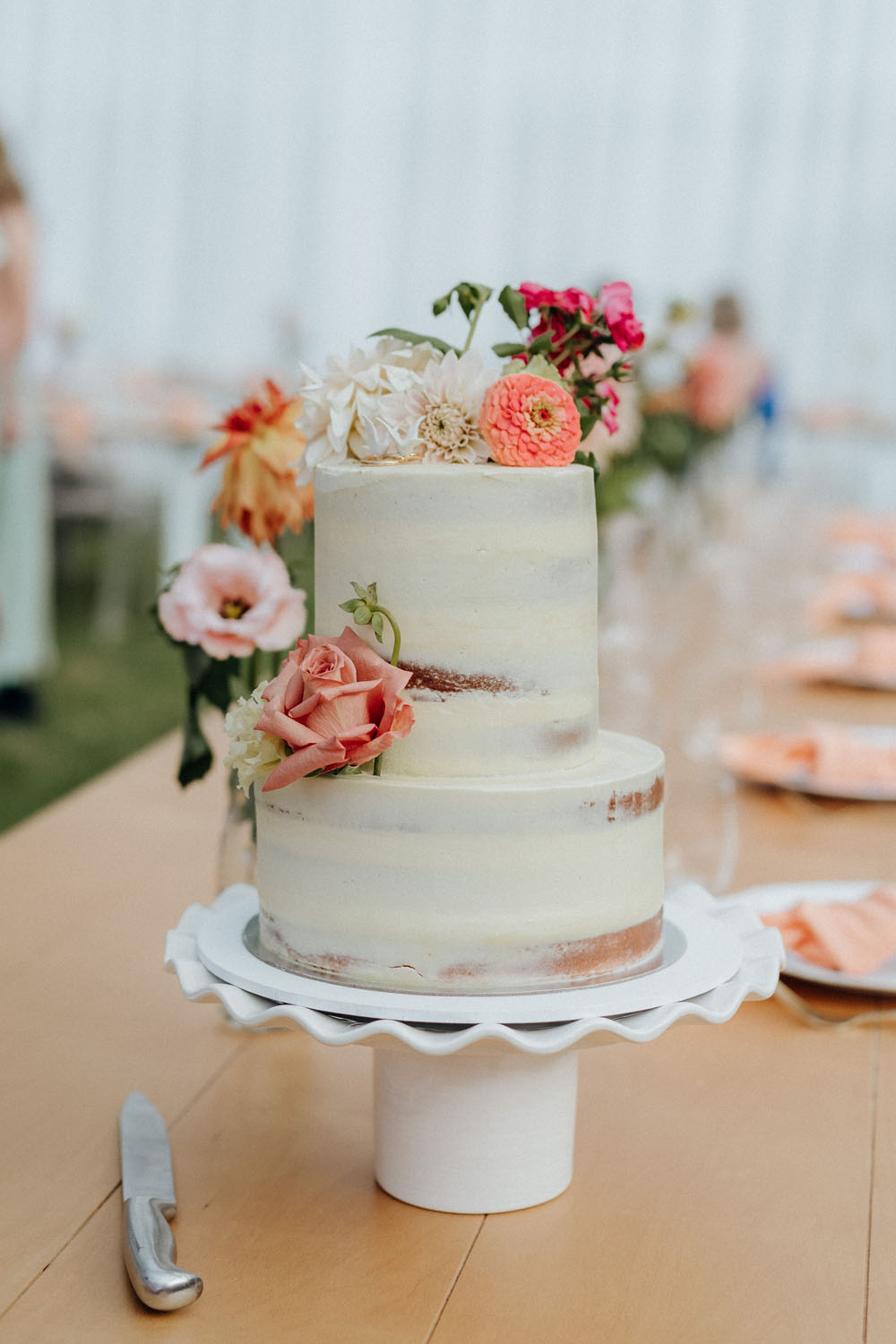 Relaxed and Fun Wedding in Raglan 