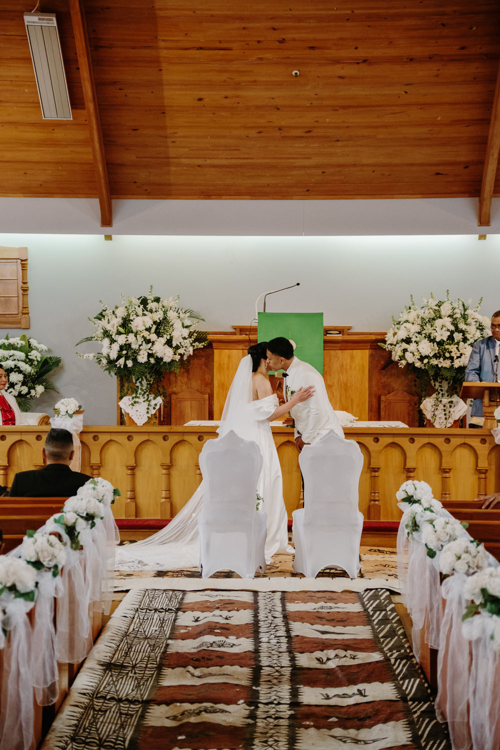 Elegant Auckland Church Wedding