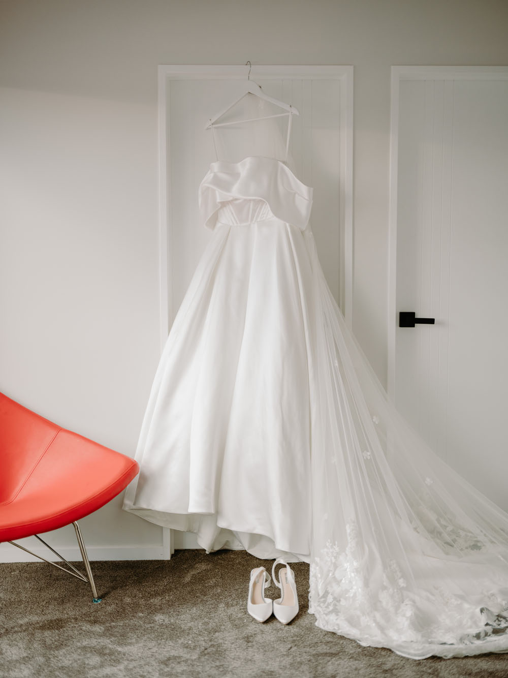 Elegant Auckland Church Wedding