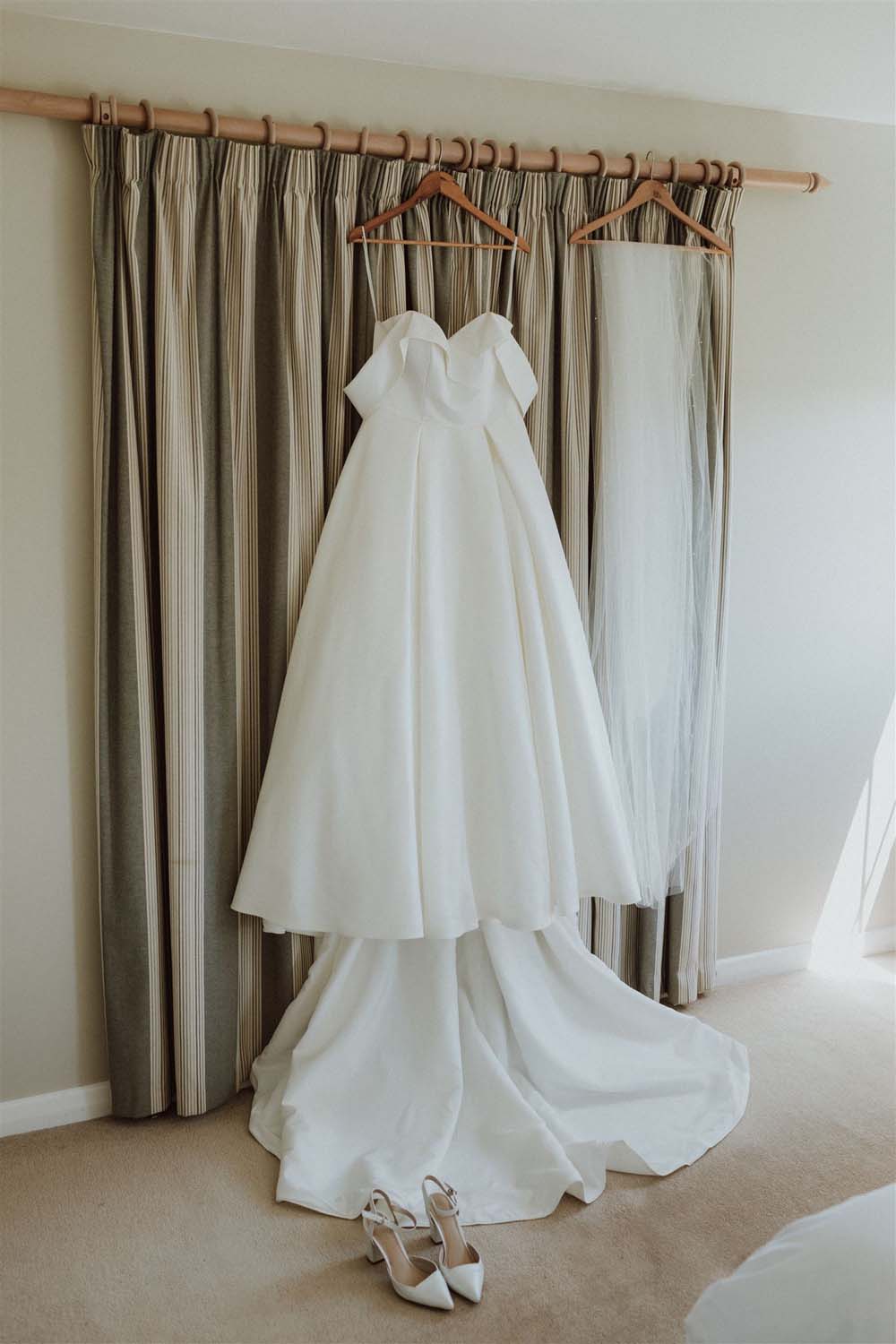 Romantic Country-style Wedding in Martinborough