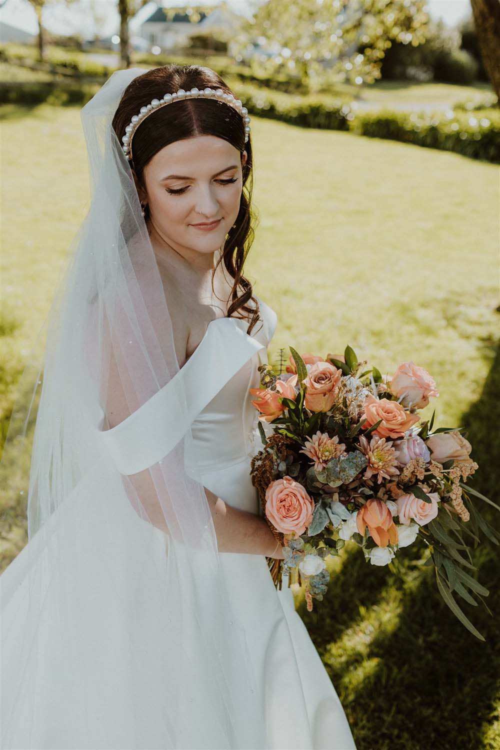 Romantic Country-style Wedding in Martinborough