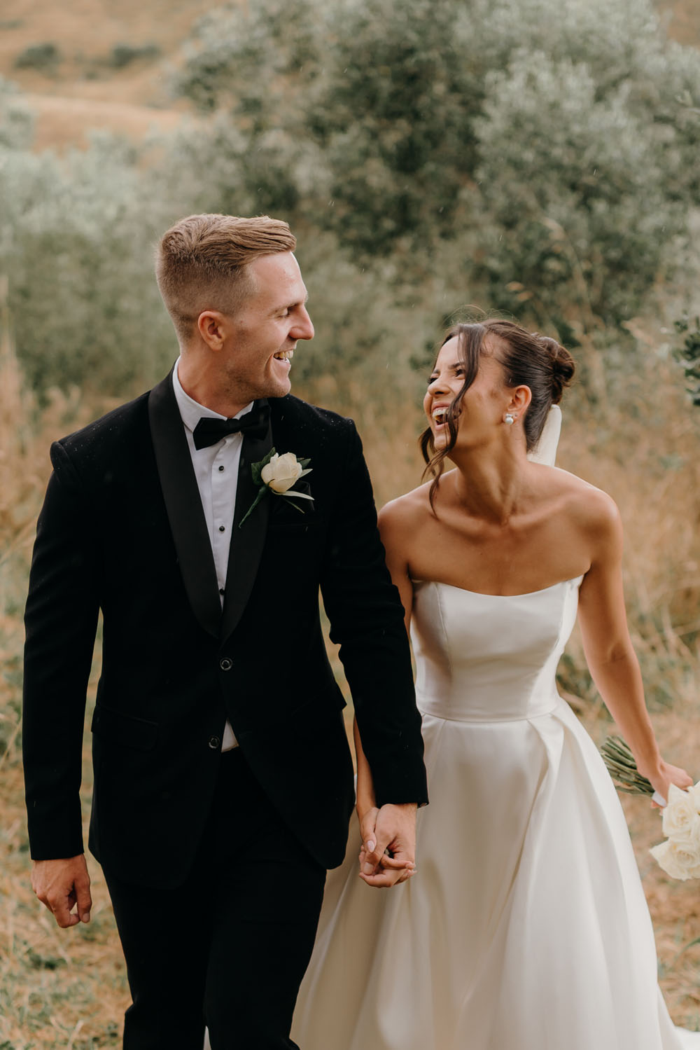 Romantic Auckland Wedding at Bracu Estate