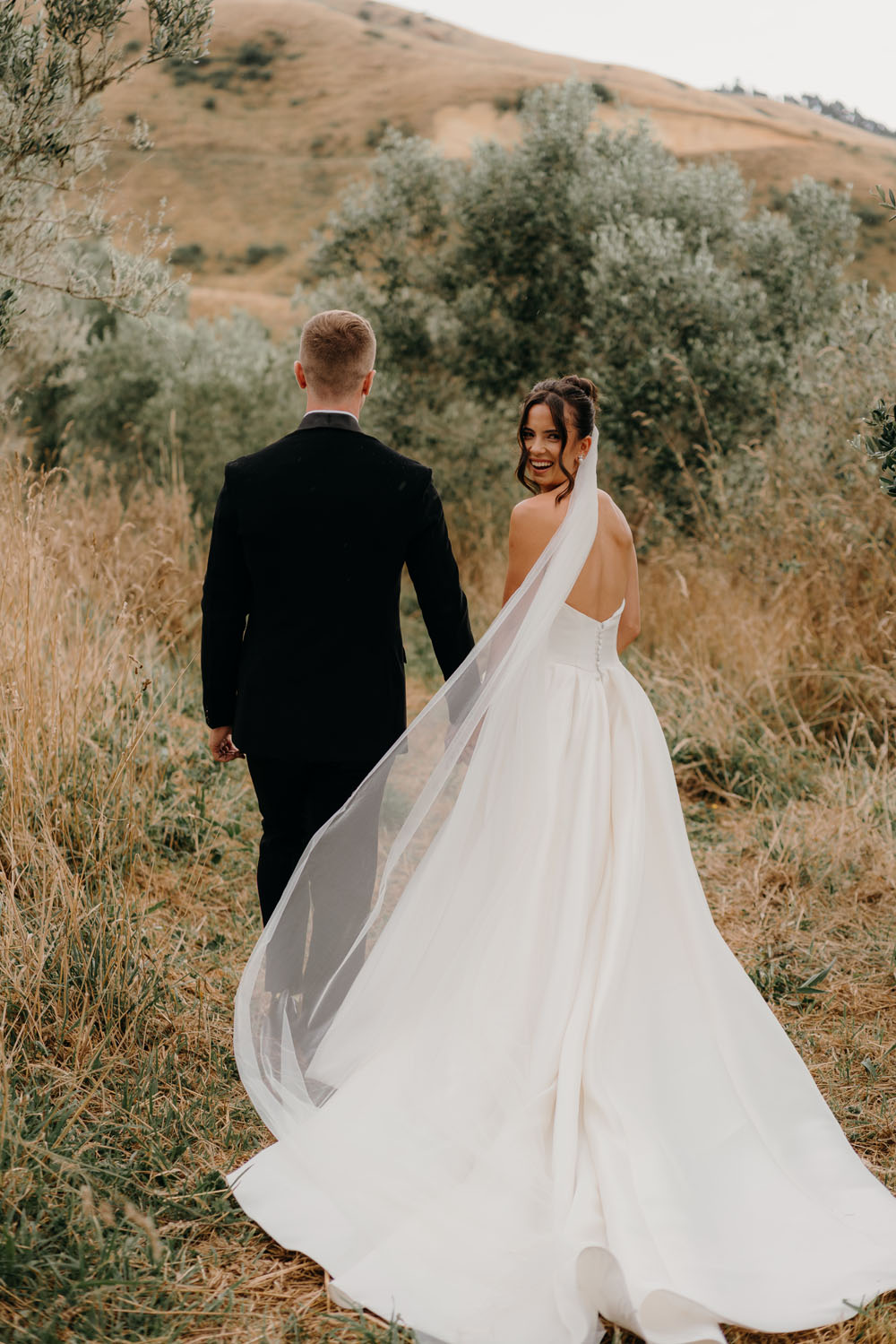 Romantic Auckland Wedding at Bracu Estate