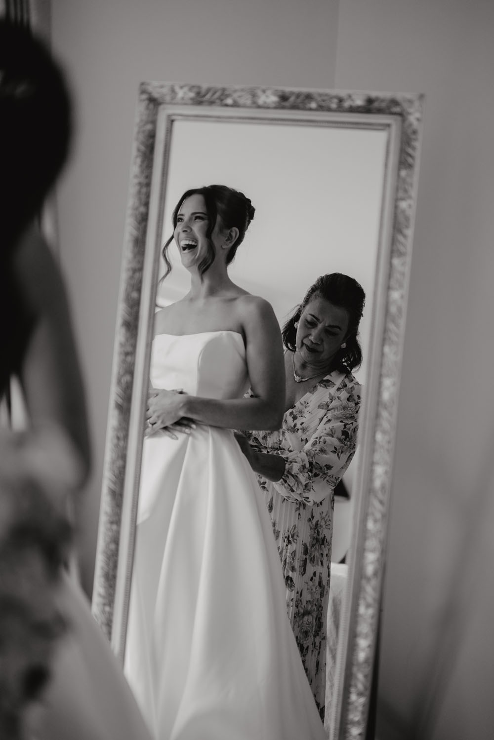 Romantic Auckland Wedding at Bracu Estate