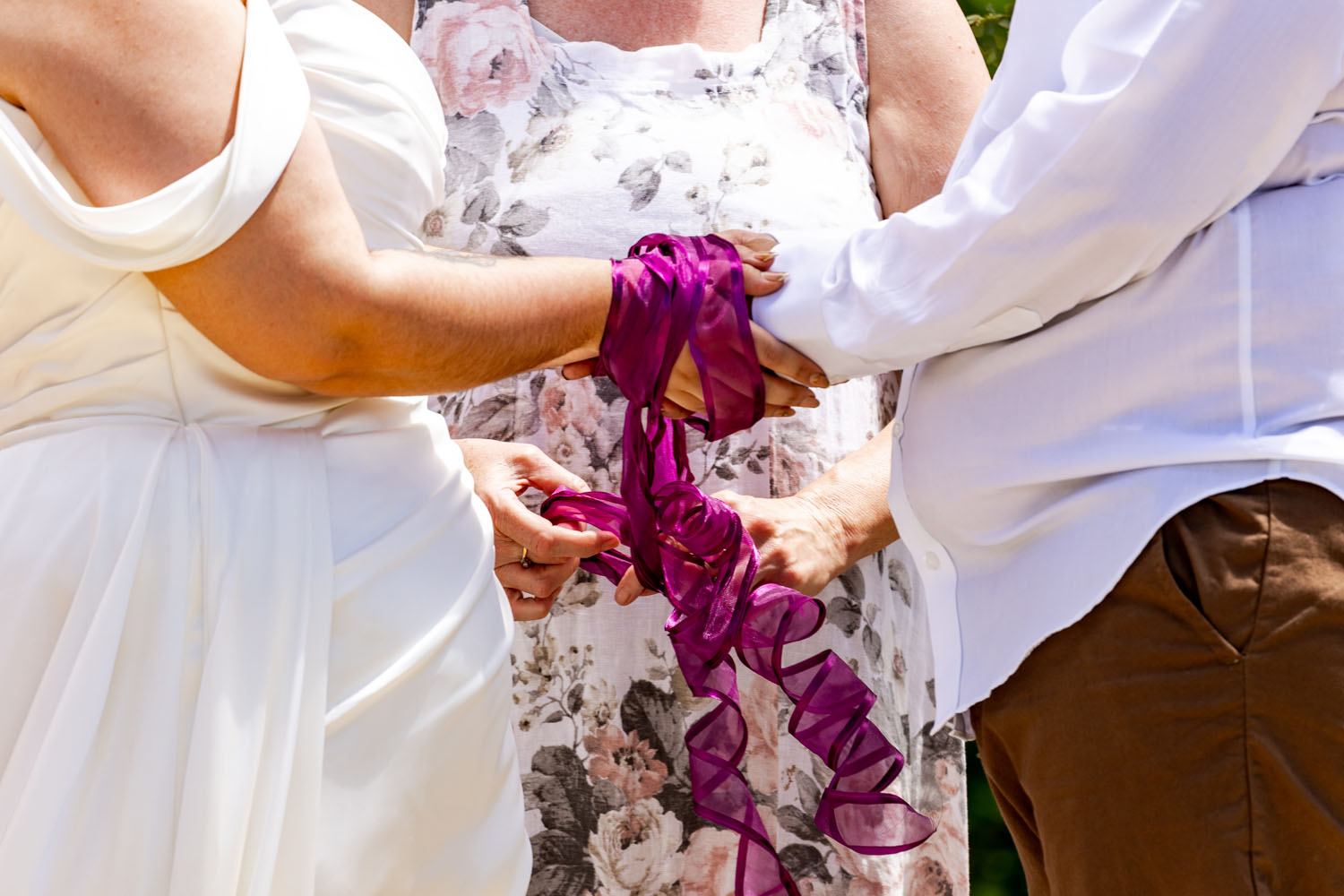 Vibrant Orchard Wedding at Molewood Orchard