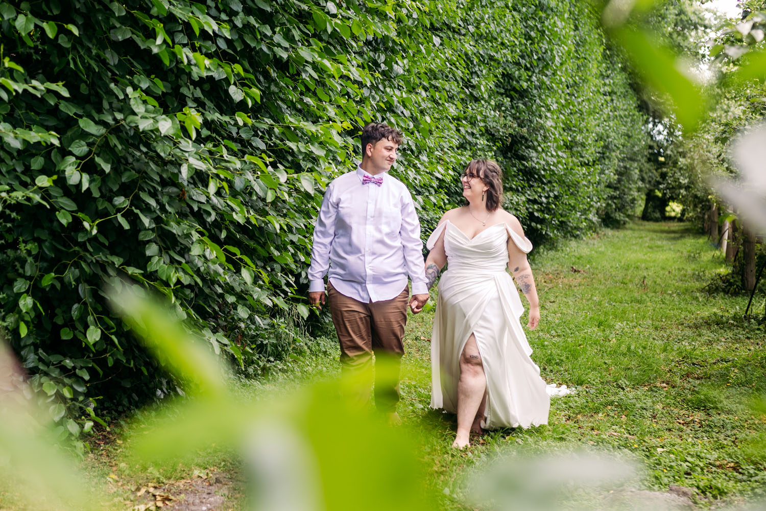 Vibrant Orchard Wedding at Molewood Orchard