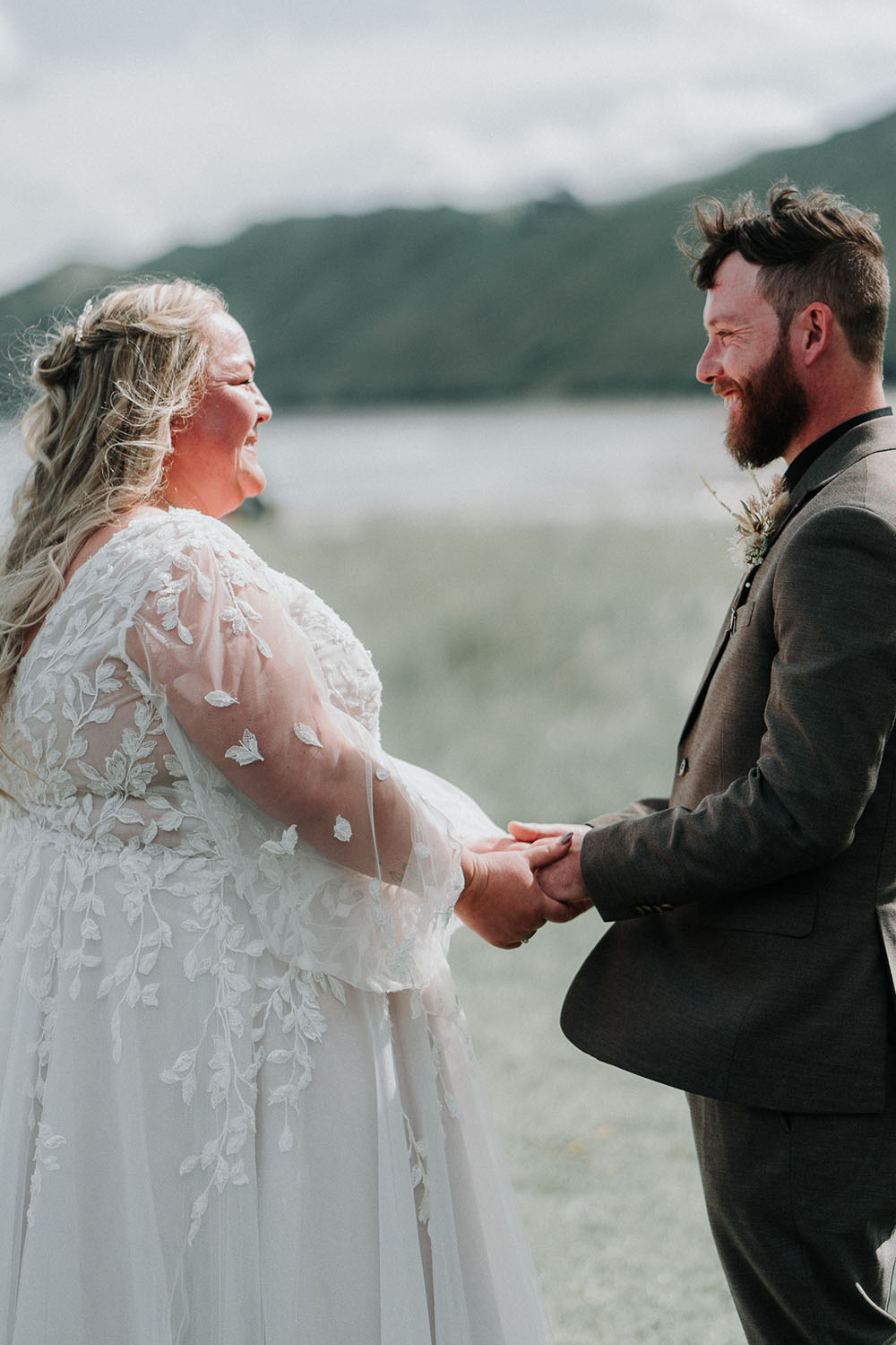 Dreamy Beach Wedding in Gisborne